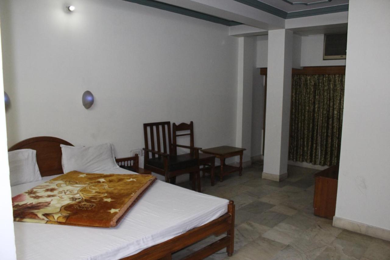 Simla Hotel Jaipur Ngoại thất bức ảnh