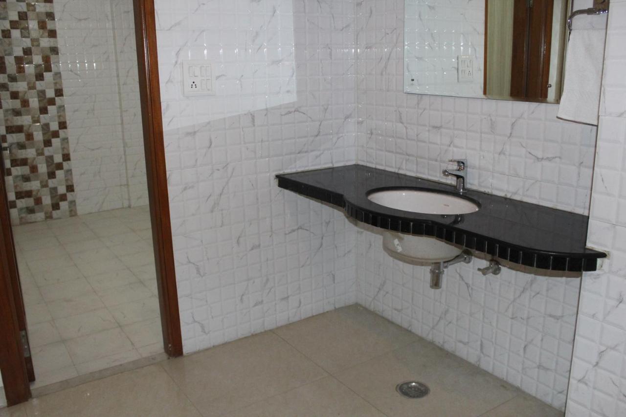 Simla Hotel Jaipur Ngoại thất bức ảnh